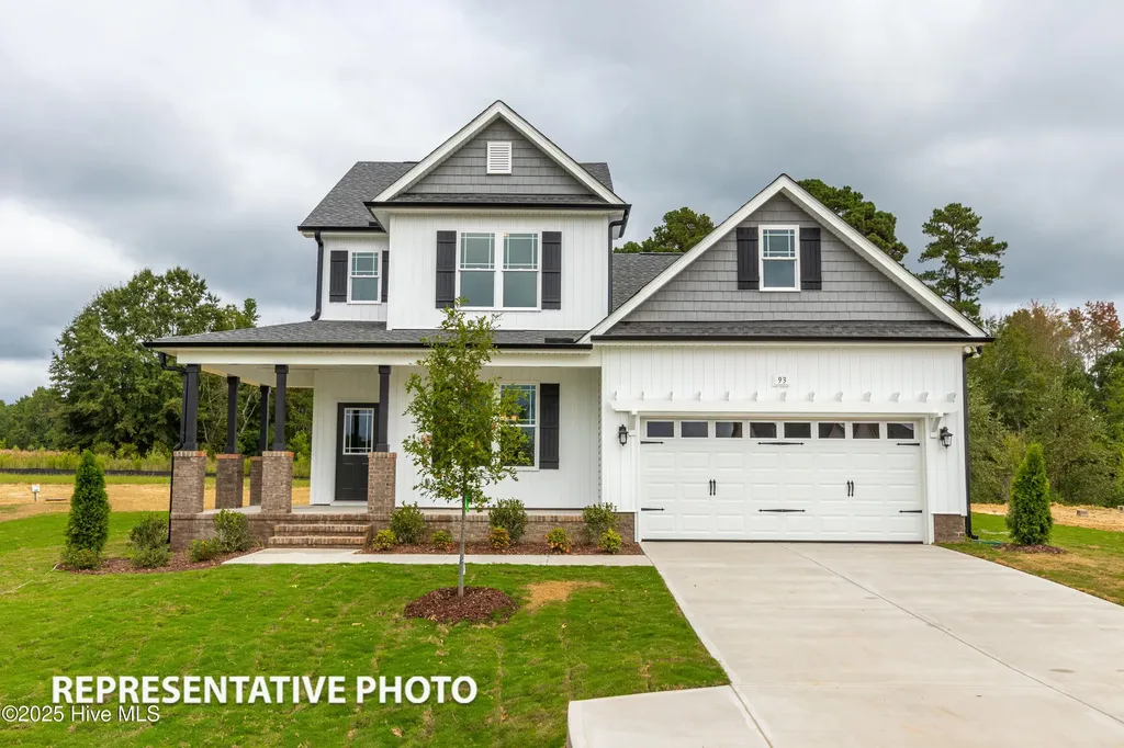 160 Beebalm Run Dunn NC 28334
