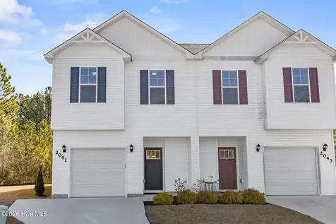 2041 Folkstone Woods Lane Holly Ridge NC 28445