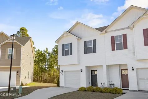 2041 Folkstone Woods Lane Holly Ridge NC 28445