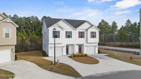 2041 Folkstone Woods Lane Holly Ridge NC 28445