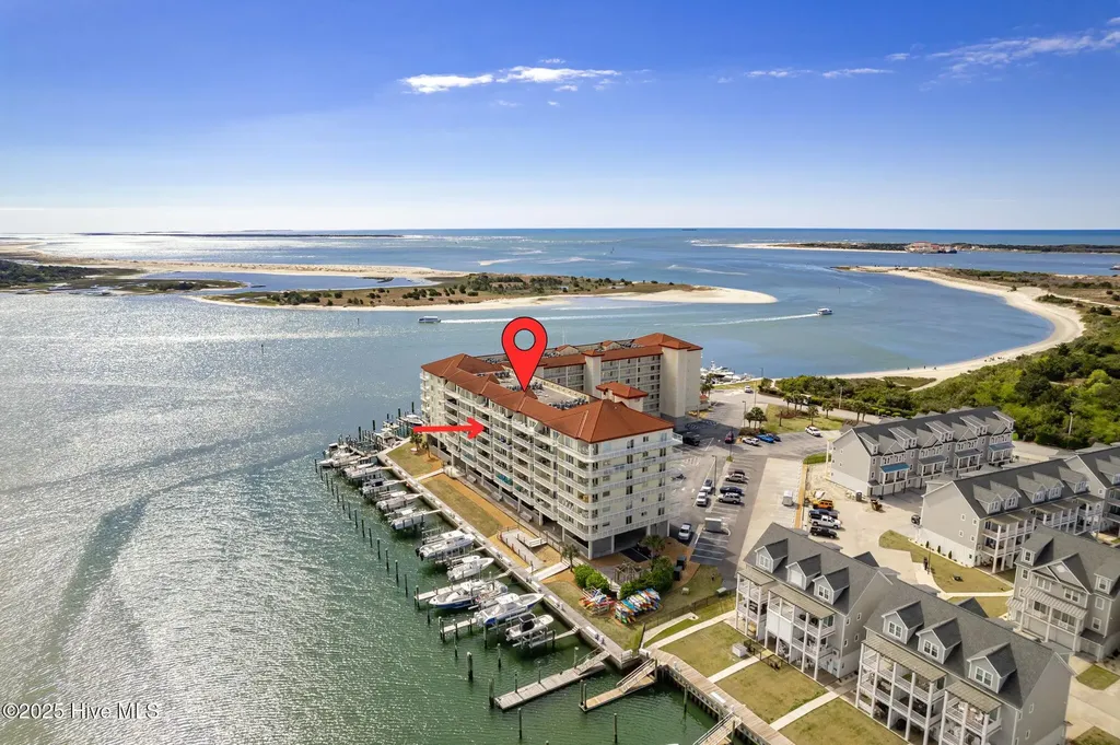 100 Olde Towne Yacht Club Road Beaufort NC 28516