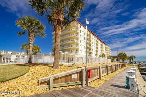 100 Olde Towne Yacht Club Road Beaufort NC 28516