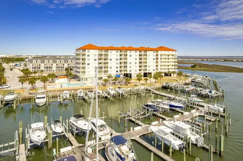 100 Olde Towne Yacht Club Road Beaufort NC 28516