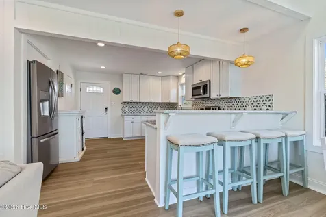 5423 Emerald Drive Emerald Isle NC 28594