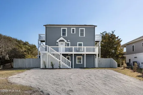 5423 Emerald Drive Emerald Isle NC 28594
