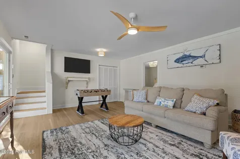 5423 Emerald Drive Emerald Isle NC 28594