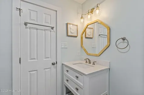 5423 Emerald Drive Emerald Isle NC 28594