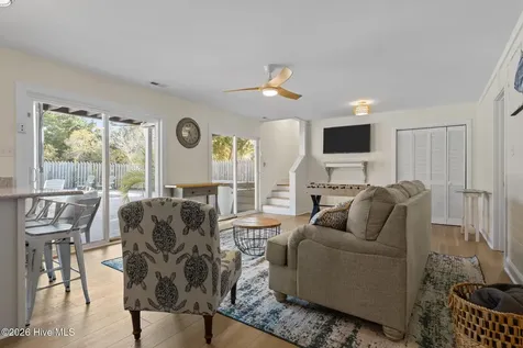 5423 Emerald Drive Emerald Isle NC 28594