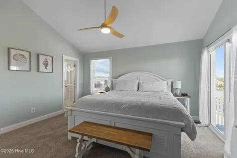 5423 Emerald Drive Emerald Isle NC 28594