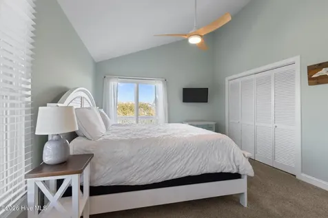 5423 Emerald Drive Emerald Isle NC 28594