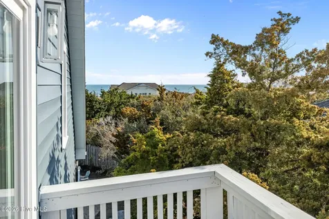 5423 Emerald Drive Emerald Isle NC 28594