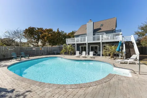 5423 Emerald Drive Emerald Isle NC 28594