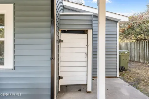 5423 Emerald Drive Emerald Isle NC 28594