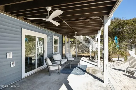 5423 Emerald Drive Emerald Isle NC 28594