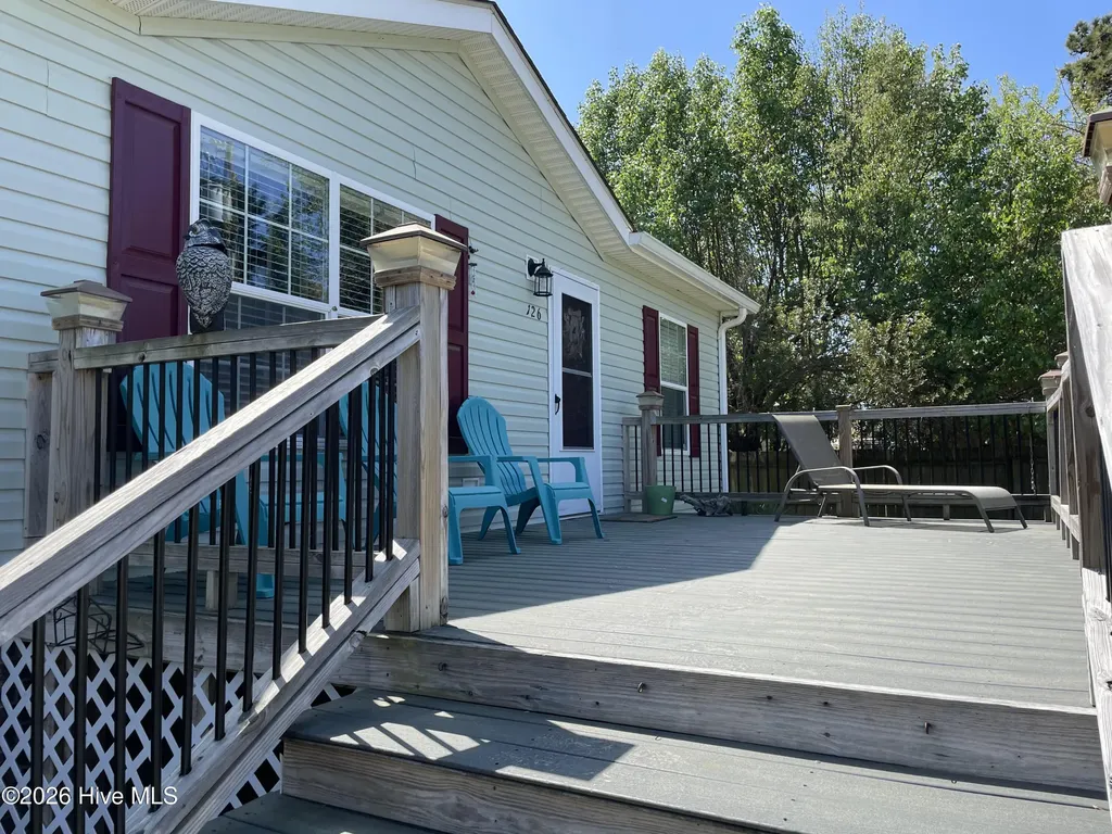 126 Mallard Street Grandy NC 27939