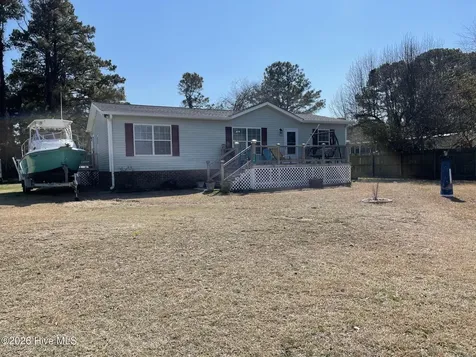 126 Mallard Street Grandy NC 27939