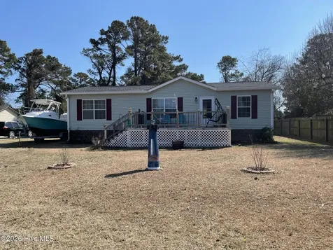 126 Mallard Street Grandy NC 27939