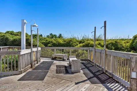 9201 Coast Guard Road Emerald Isle NC 28594