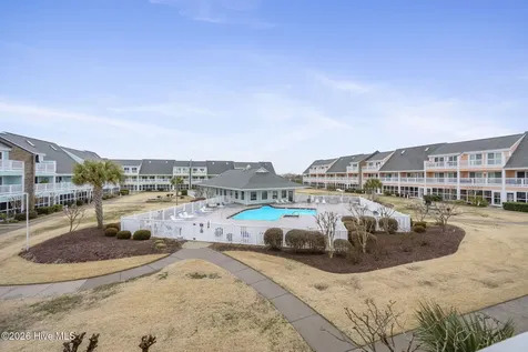 9201 Coast Guard Road Emerald Isle NC 28594