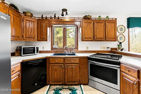 2781 Exum Road NW Ash NC 28420