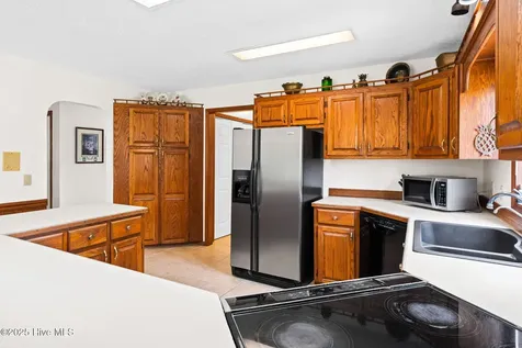 2781 Exum Road NW Ash NC 28420