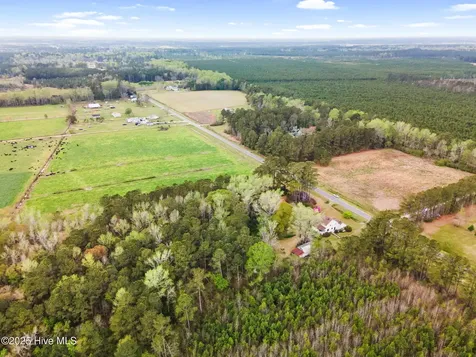 2781 Exum Road NW Ash NC 28420
