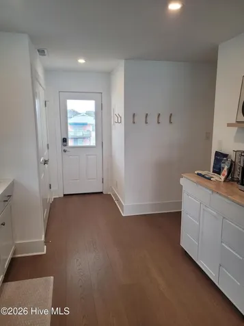 9 W Atlanta Street Wrightsville Beach NC 28480