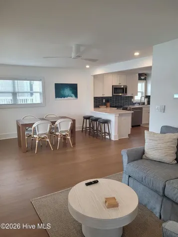 9 W Atlanta Street Wrightsville Beach NC 28480