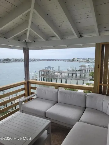 9 W Atlanta Street Wrightsville Beach NC 28480