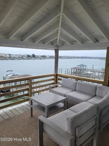 9 W Atlanta Street Wrightsville Beach NC 28480