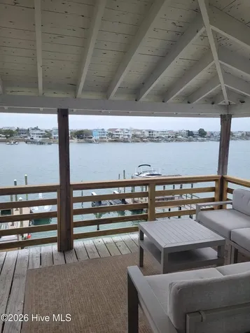 9 W Atlanta Street Wrightsville Beach NC 28480