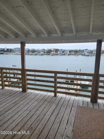 9 W Atlanta Street Wrightsville Beach NC 28480