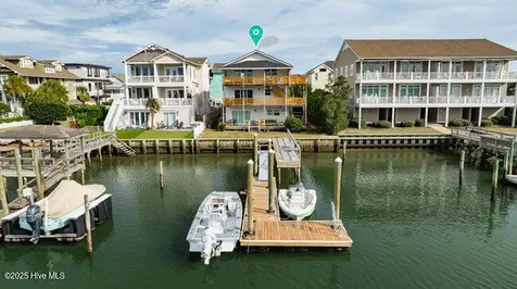 9 W Atlanta Street Wrightsville Beach NC 28480