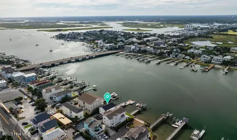 9 W Atlanta Street Wrightsville Beach NC 28480