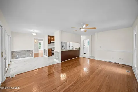 103 Seagull Way Hubert NC 28539