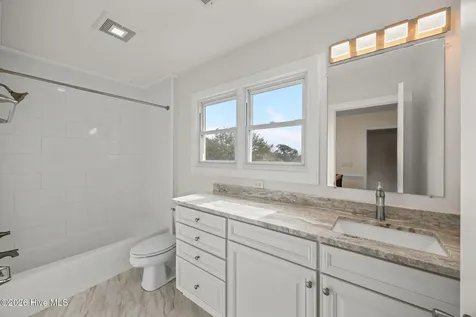 103 Seagull Way Hubert NC 28539
