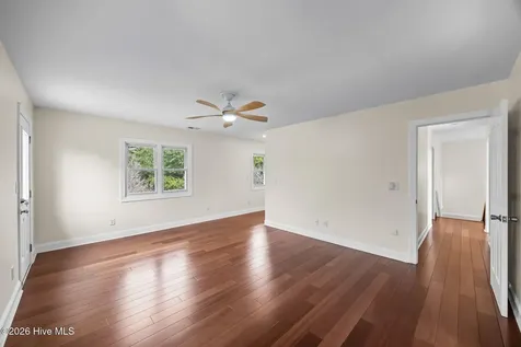 103 Seagull Way Hubert NC 28539