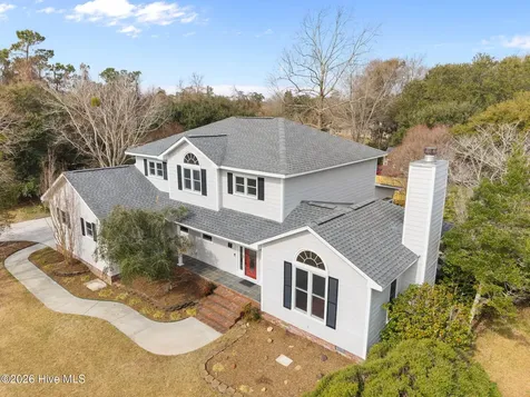103 Seagull Way Hubert NC 28539