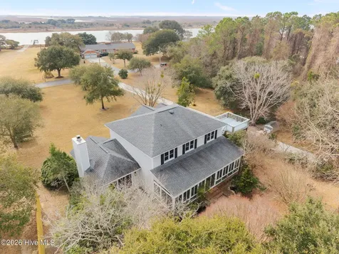 103 Seagull Way Hubert NC 28539