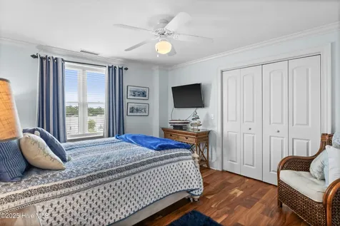 4425 Arendell Street Morehead City NC 28557