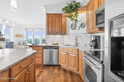 4425 Arendell Street Morehead City NC 28557