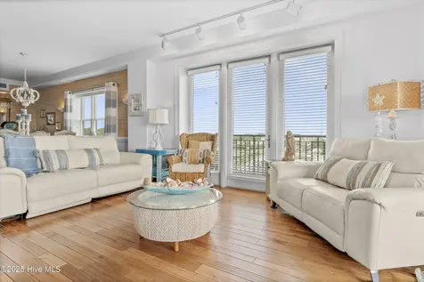 4425 Arendell Street Morehead City NC 28557