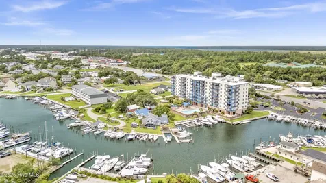 4425 Arendell Street Morehead City NC 28557