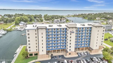 4425 Arendell Street Morehead City NC 28557