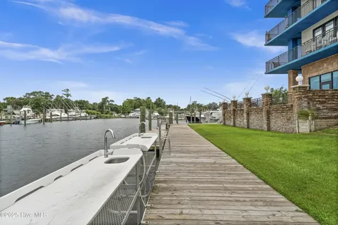 4425 Arendell Street Morehead City NC 28557