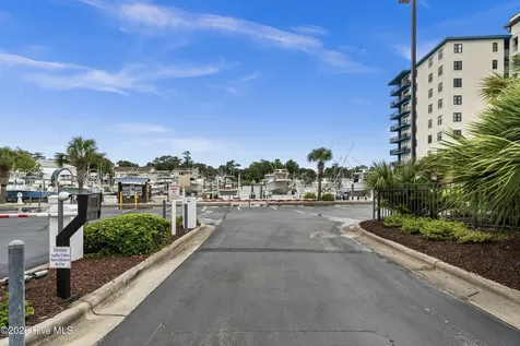 4425 Arendell Street Morehead City NC 28557