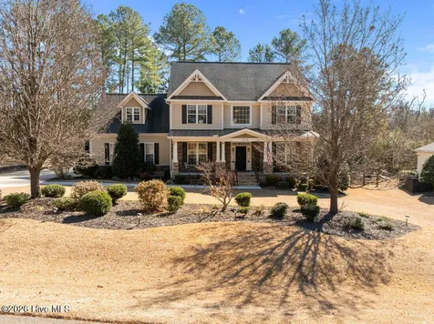 170 Valley Pines Circle Spring Lake NC 28390