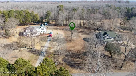 141 Lake Wood Drive Edenton NC 27932