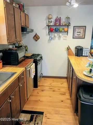 2391 Bill Hooks Road Whiteville NC 28472