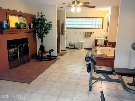 2391 Bill Hooks Road Whiteville NC 28472